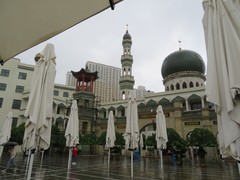 写真１　東間清真大寺の建物の様子