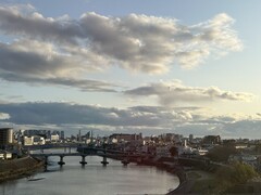 写真1　病室から見る神崎川が、入院生活の一服の清涼剤。