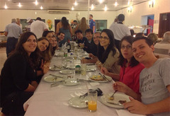 写真2 ： 学生さんたちと訪れた
シュラスコ料理店での一コマ